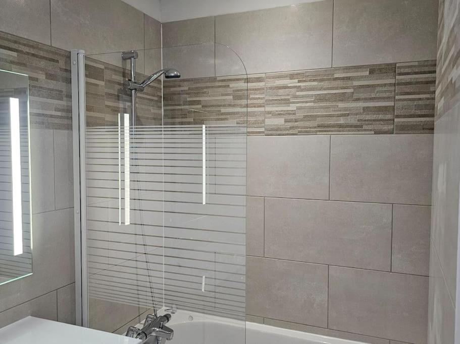 L'Escale Marine Apartment Dieppe Bagian luar foto